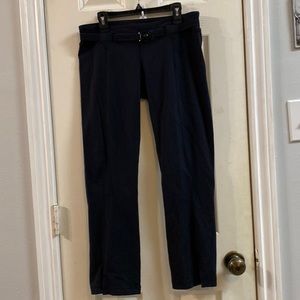 Lululemon Athletica Solid Black With Belt Active Workout Yoga Capri/Leggings